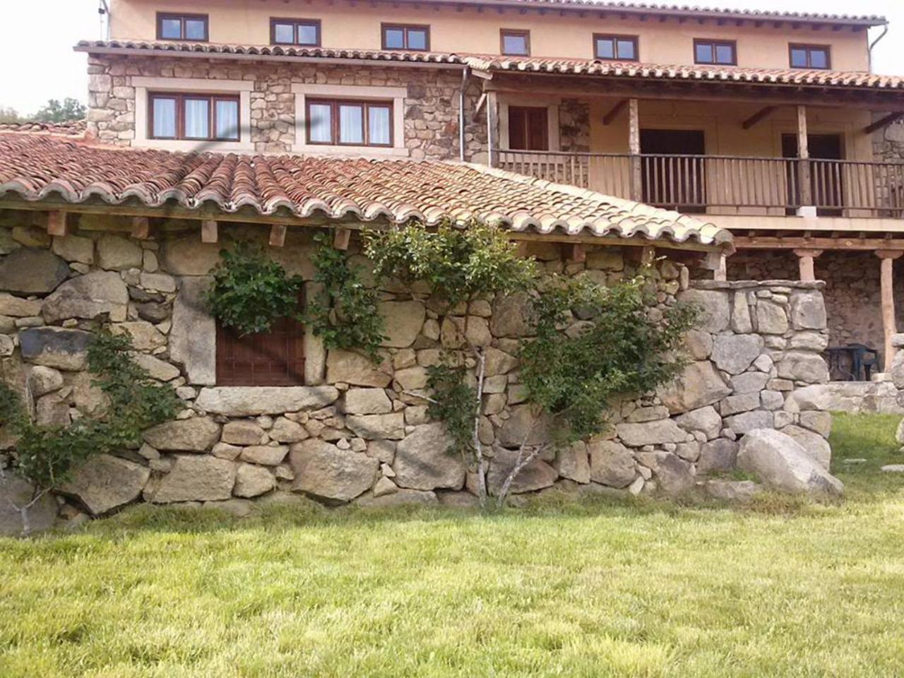 Casa Rural La Tablilla Y La Terraza Navalperal de Tormes Eksteriør billede